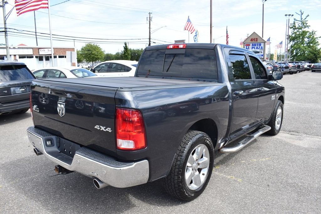 2017 RAM 1500 Image 8