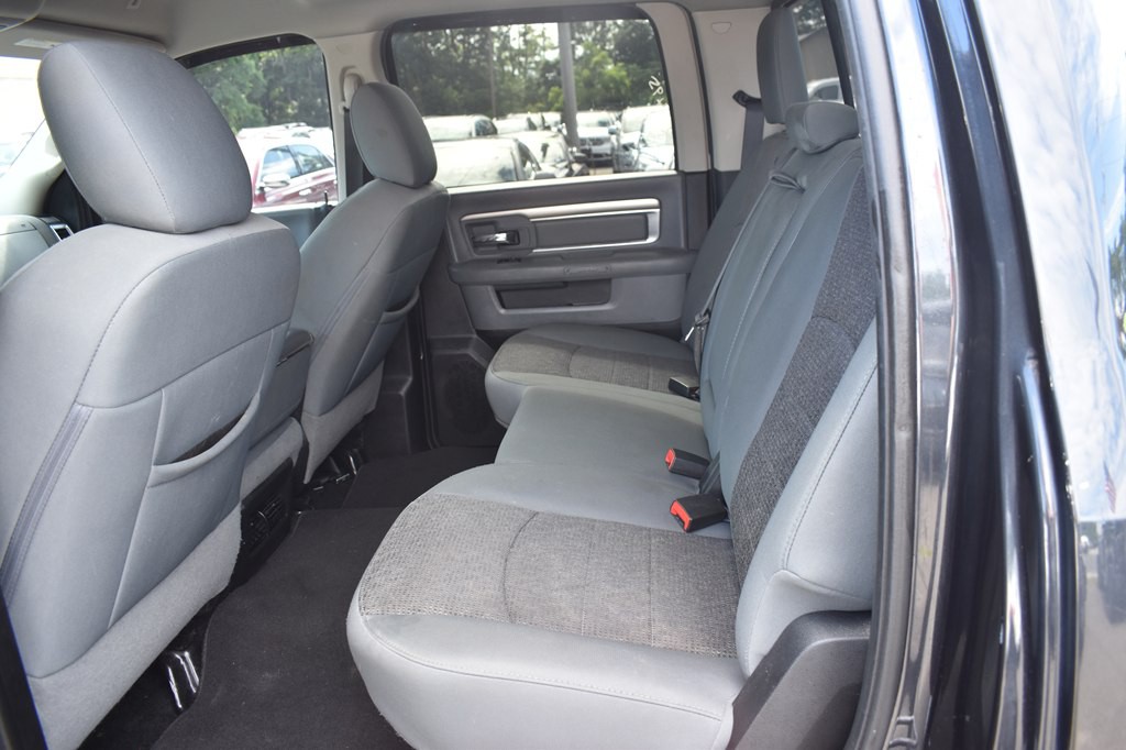 2017 RAM 1500 Image 17
