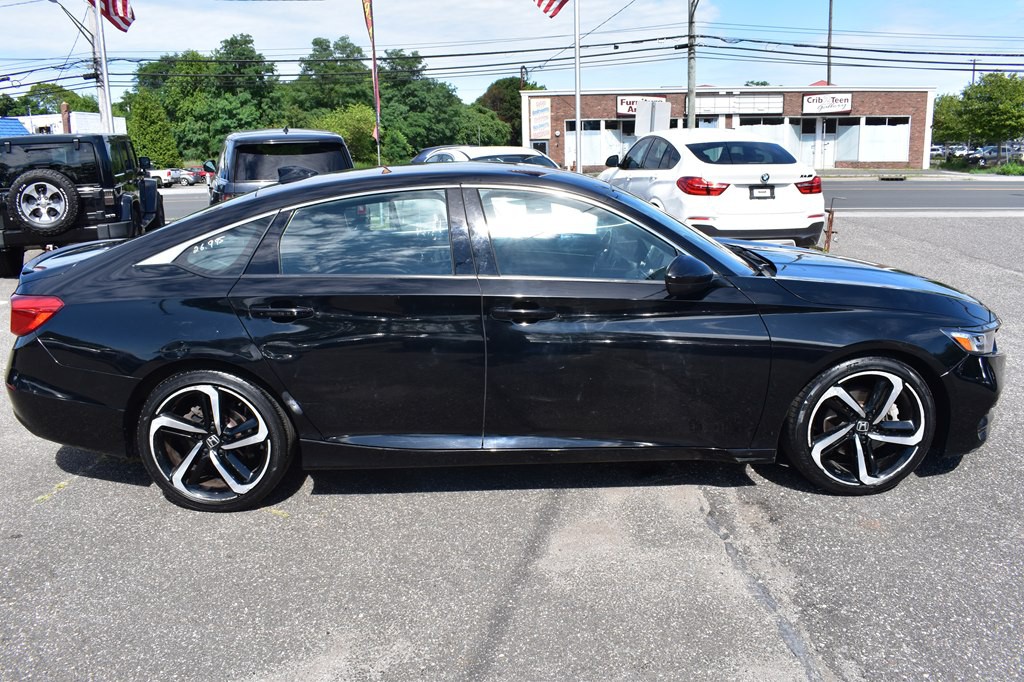 2020 Honda Accord Image 9