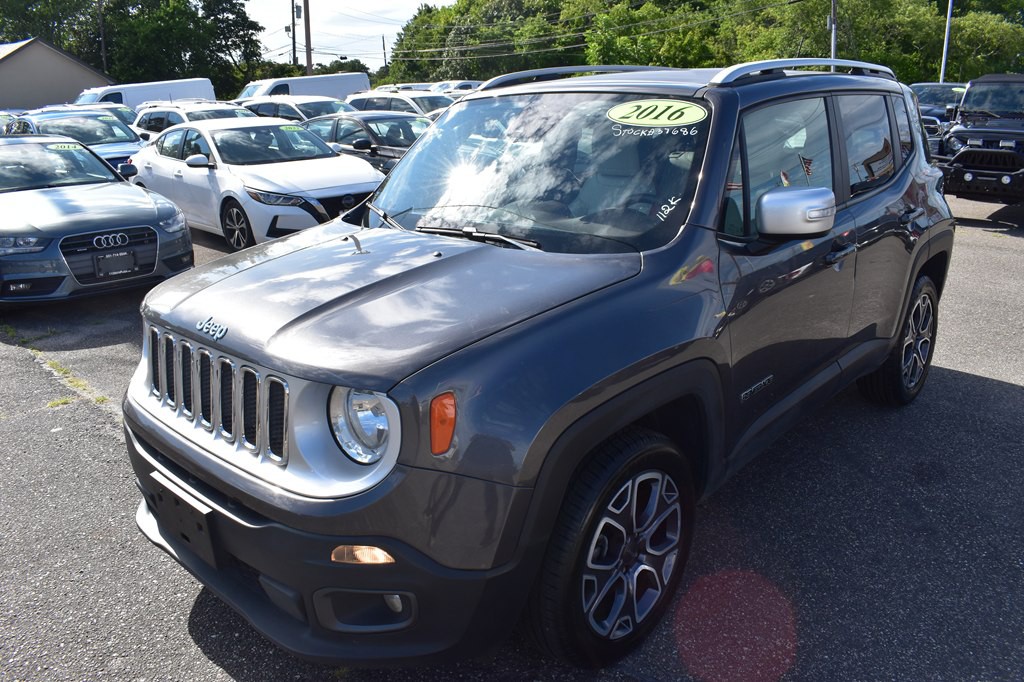 2016 Jeep Renegade Image 4