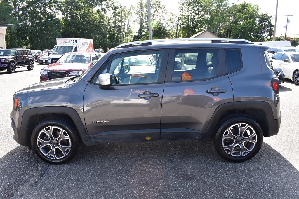 2016 Jeep Renegade Image 5