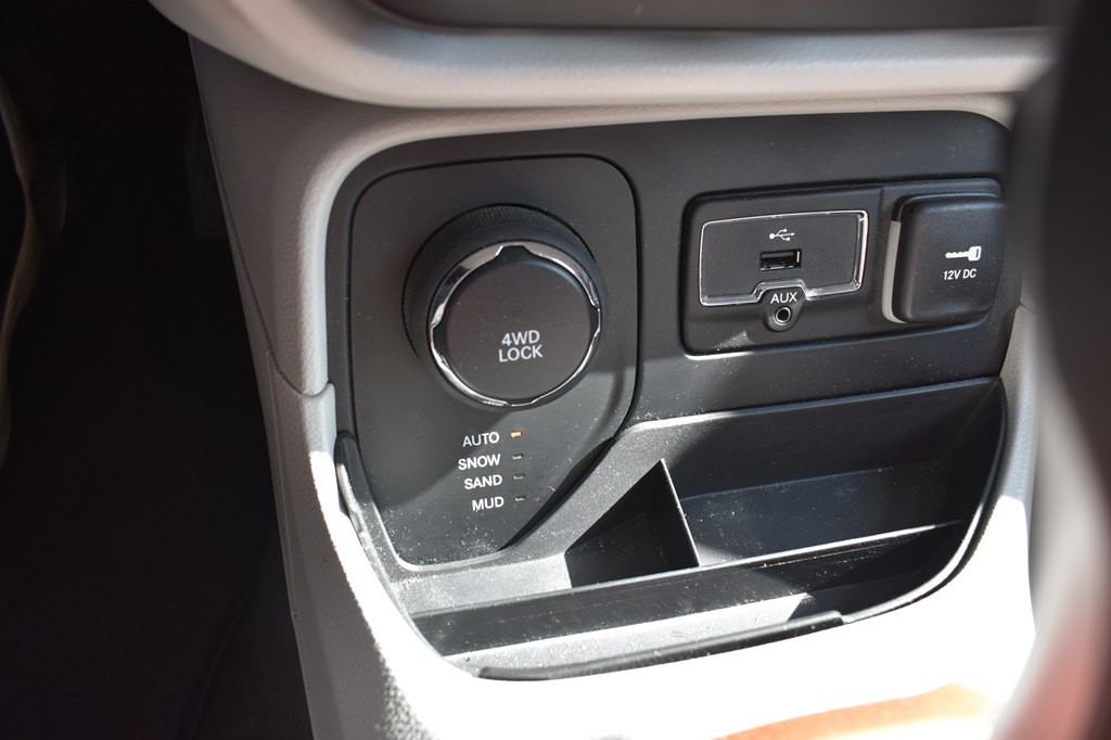 2016 Jeep Renegade Image 14