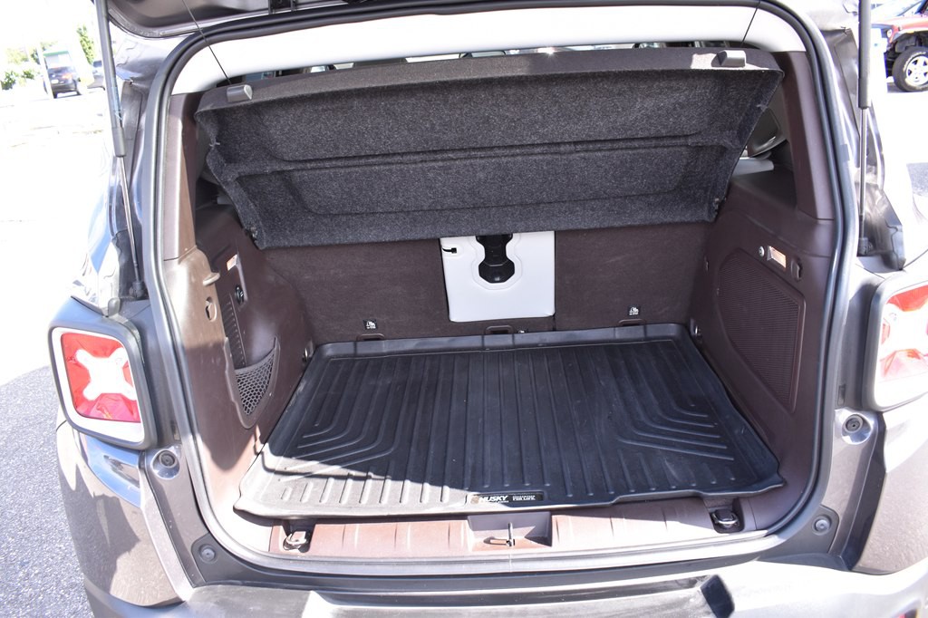 2016 Jeep Renegade Image 22
