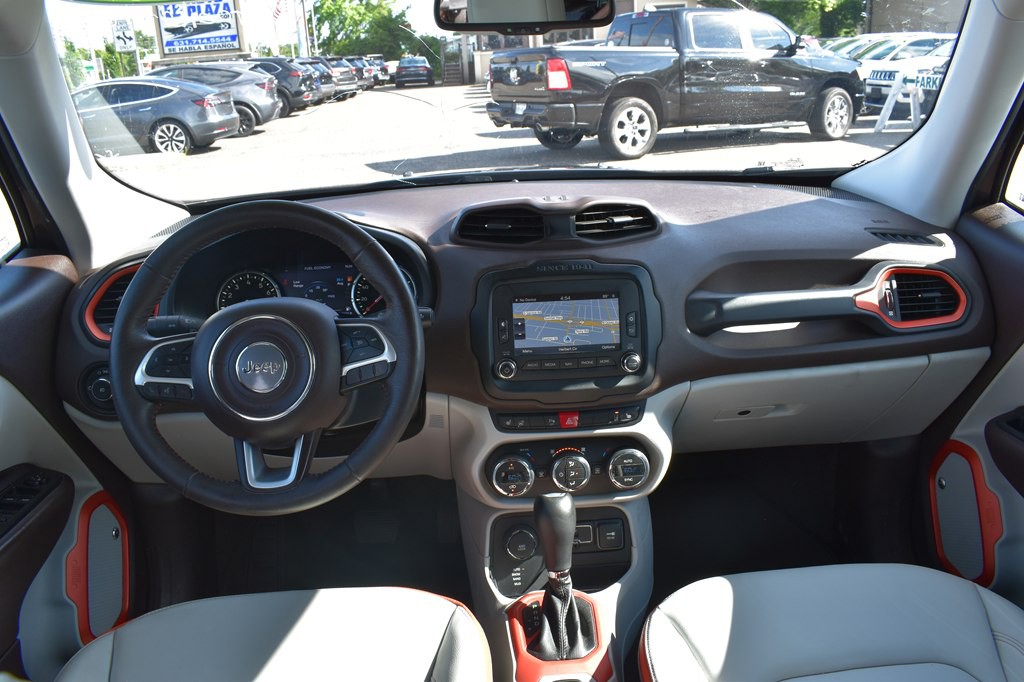 2016 Jeep Renegade Image 26