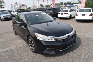 Image for 2017 Honda Accord Touring Hybrid ID: 6708738