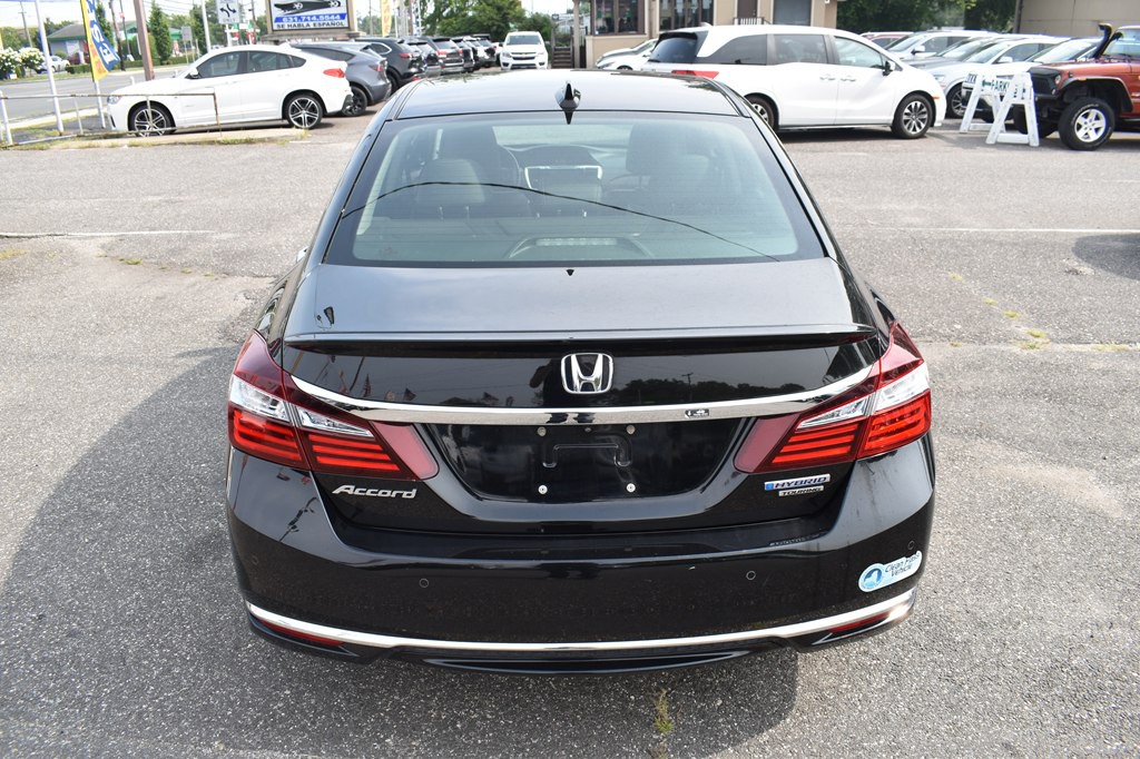 2017 Honda Accord Image 7