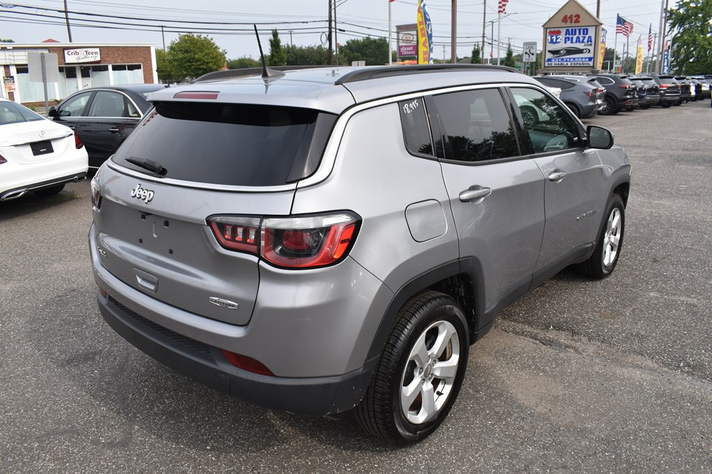 2018 Jeep Compass Image 8