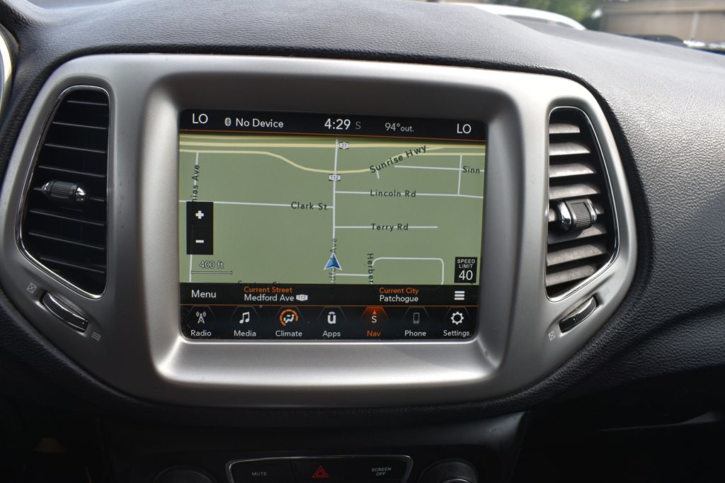 2018 Jeep Compass Image 14
