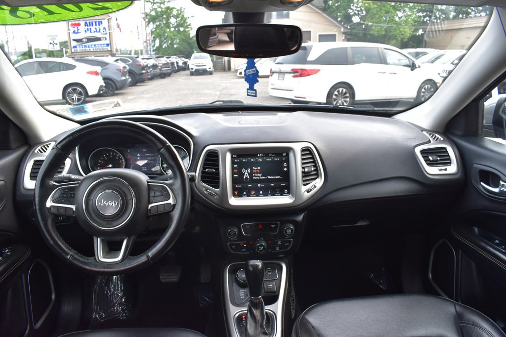 2018 Jeep Compass Image 22
