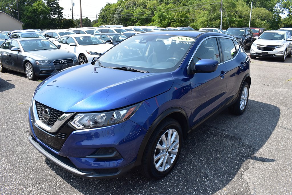 2020 Nissan Rogue Image 4