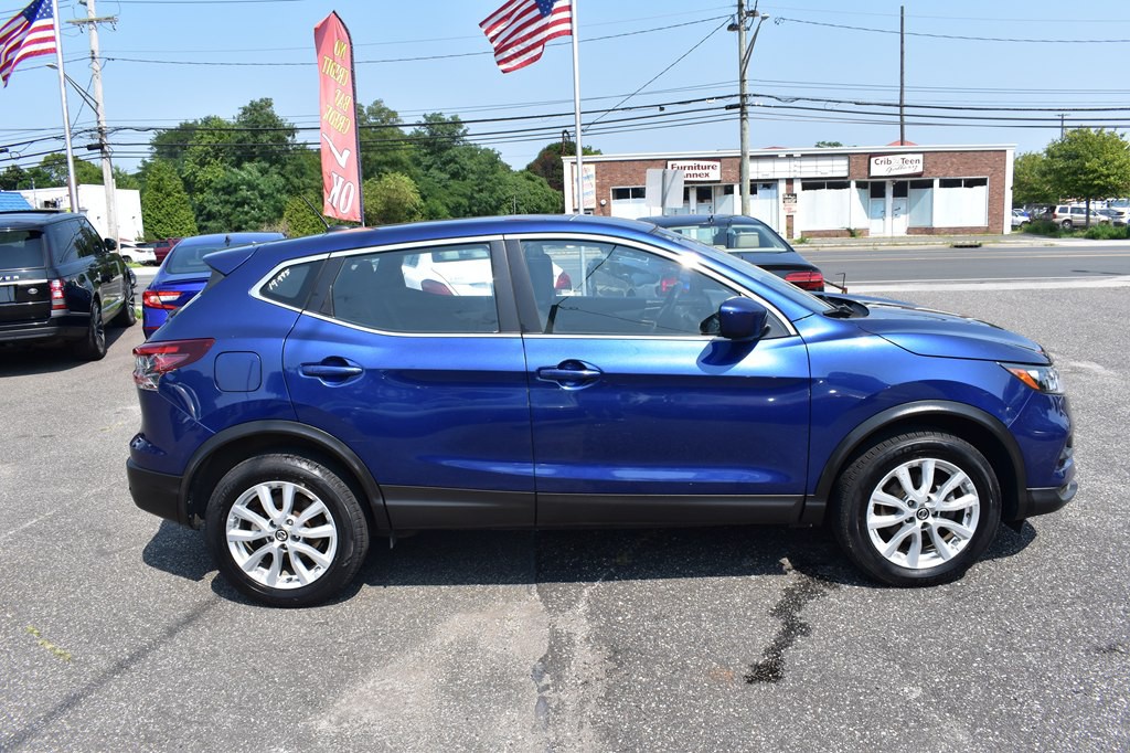 2020 Nissan Rogue Image 9