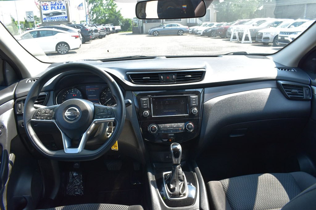 2020 Nissan Rogue Image 19