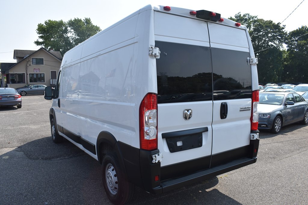 2023 RAM Promaster Image 6