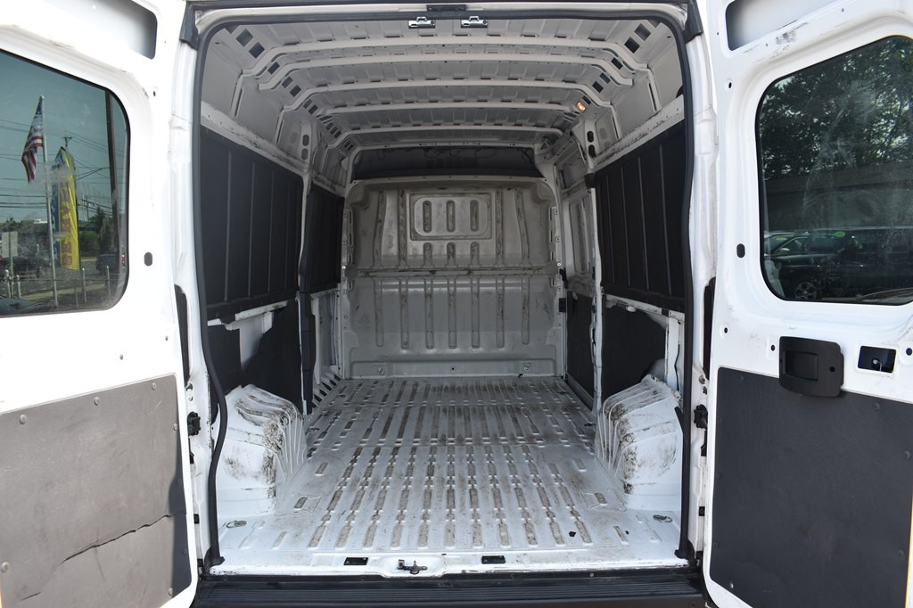 2023 RAM Promaster Image 14