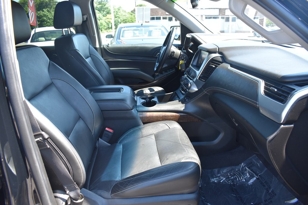 2019 Chevrolet Suburban Image 22