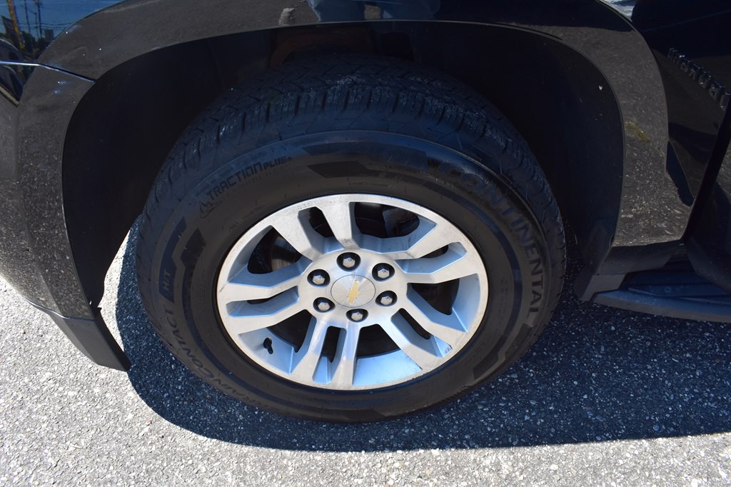 2019 Chevrolet Suburban Image 27