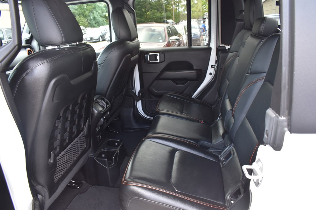 2021 Jeep Gladiator Image 16