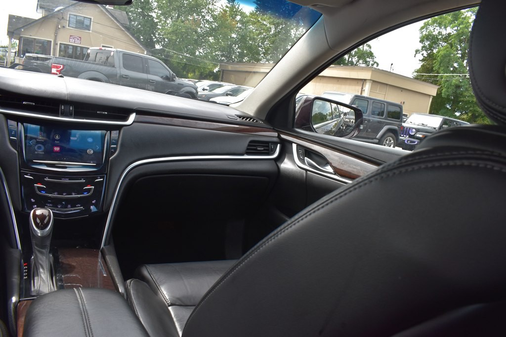 2017 Cadillac XTS Image 25