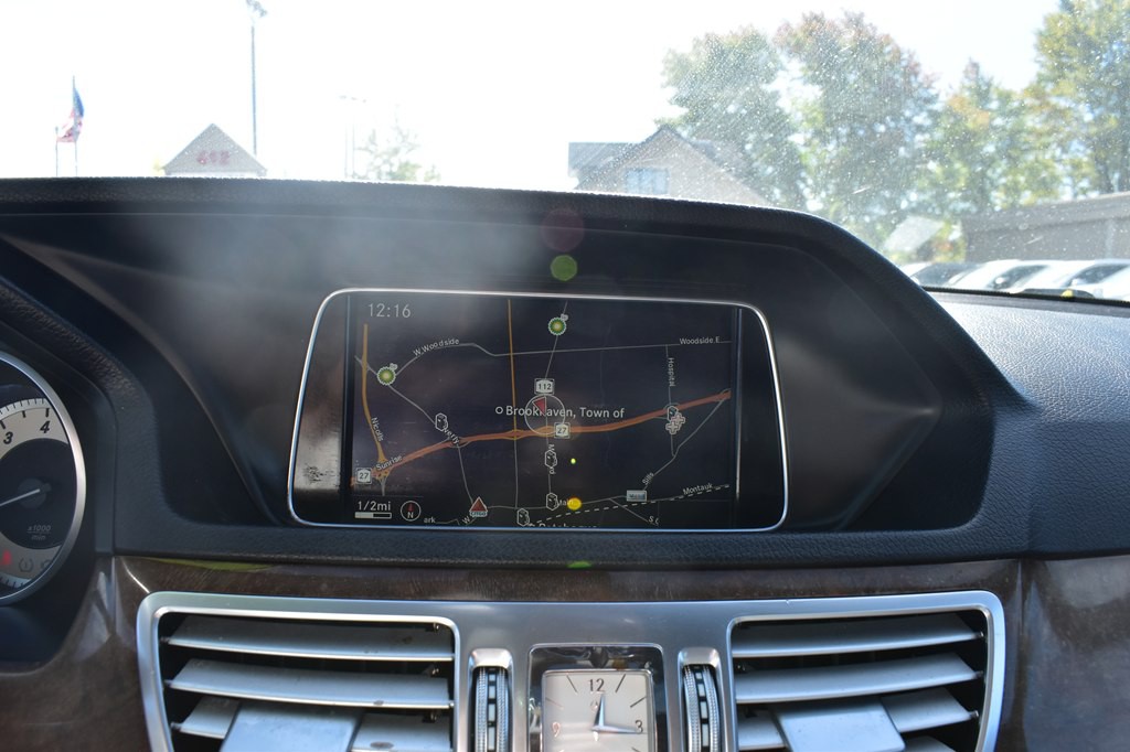 2015 Mercedes-Benz E-Class Image 14