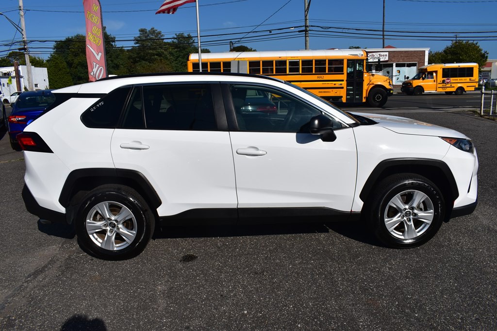 2021 Toyota Rav4 Image 9