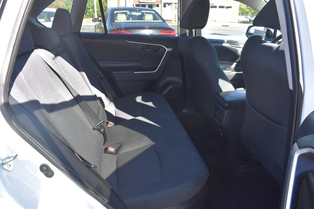2021 Toyota Rav4 Image 16