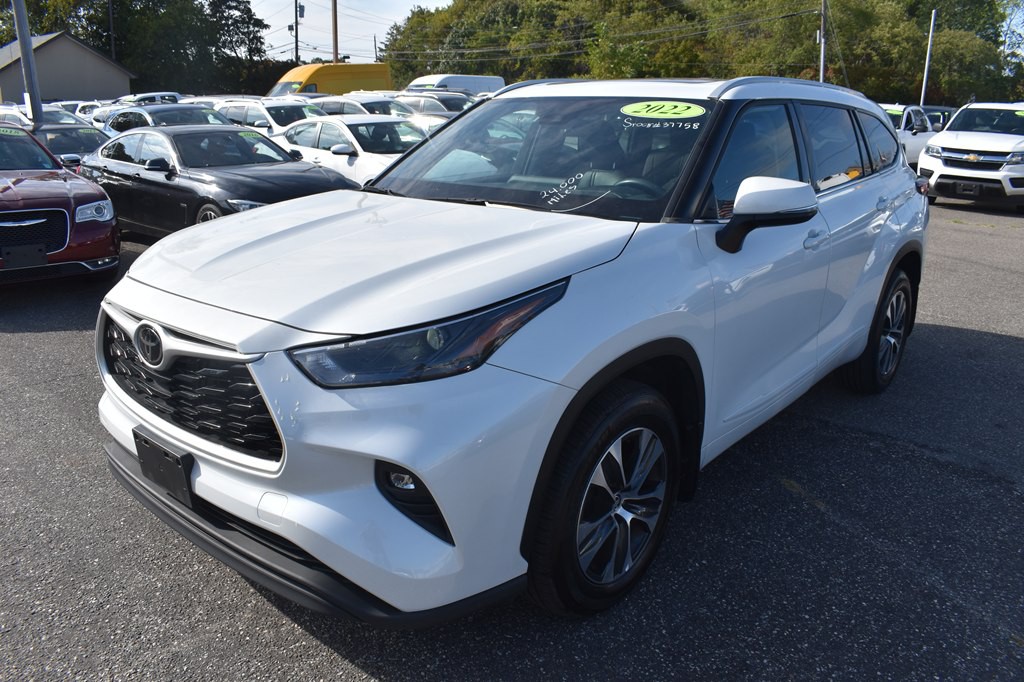2022 Toyota Highlander Image 4