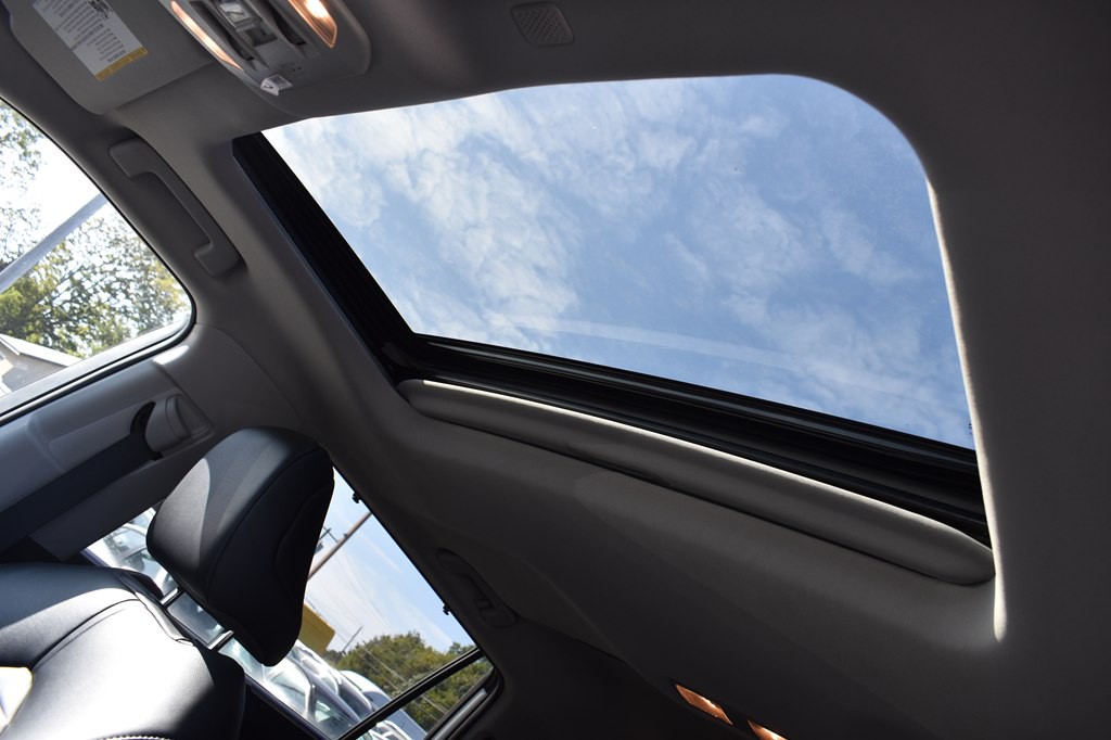 2022 Toyota Highlander Image 12