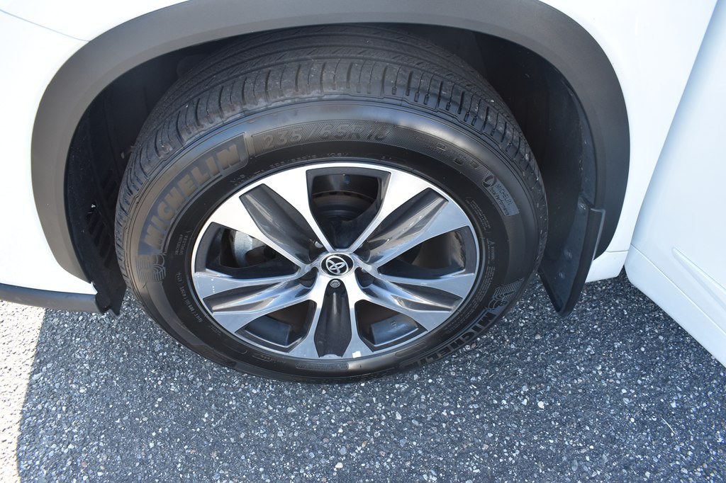 2022 Toyota Highlander Image 29