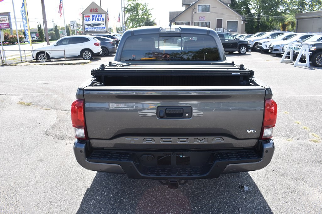 2018 Toyota Tacoma Image 7