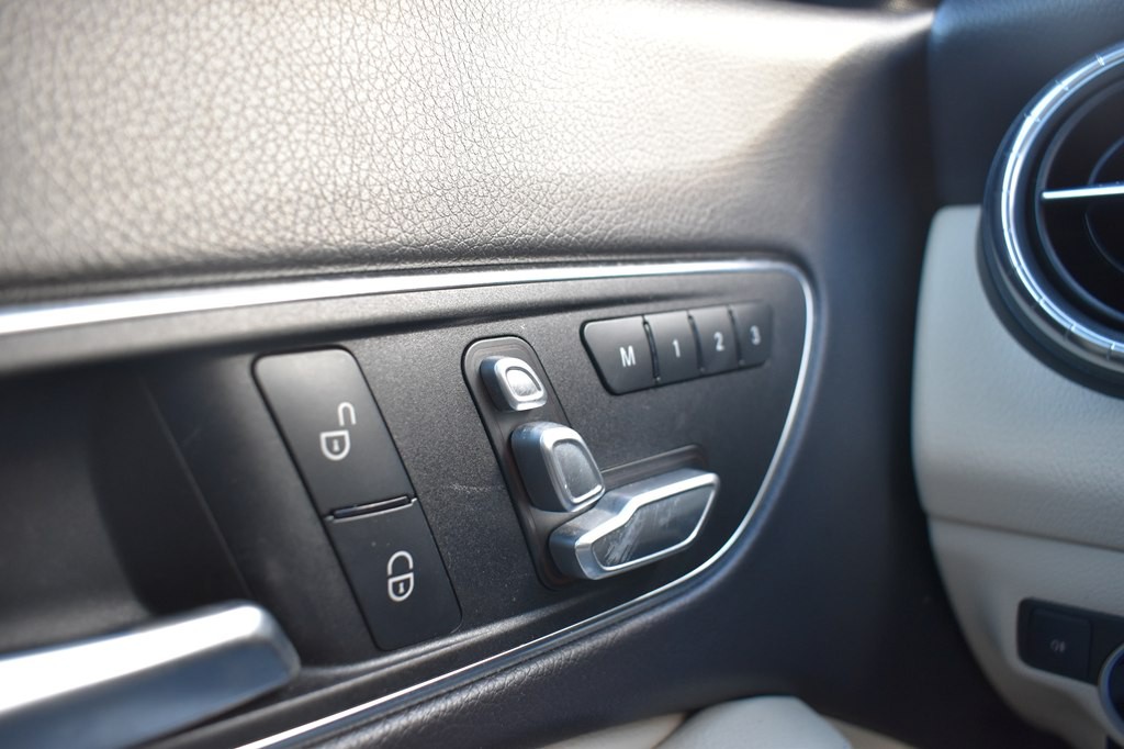 2019 Mercedes-Benz CLA-Class Image 13