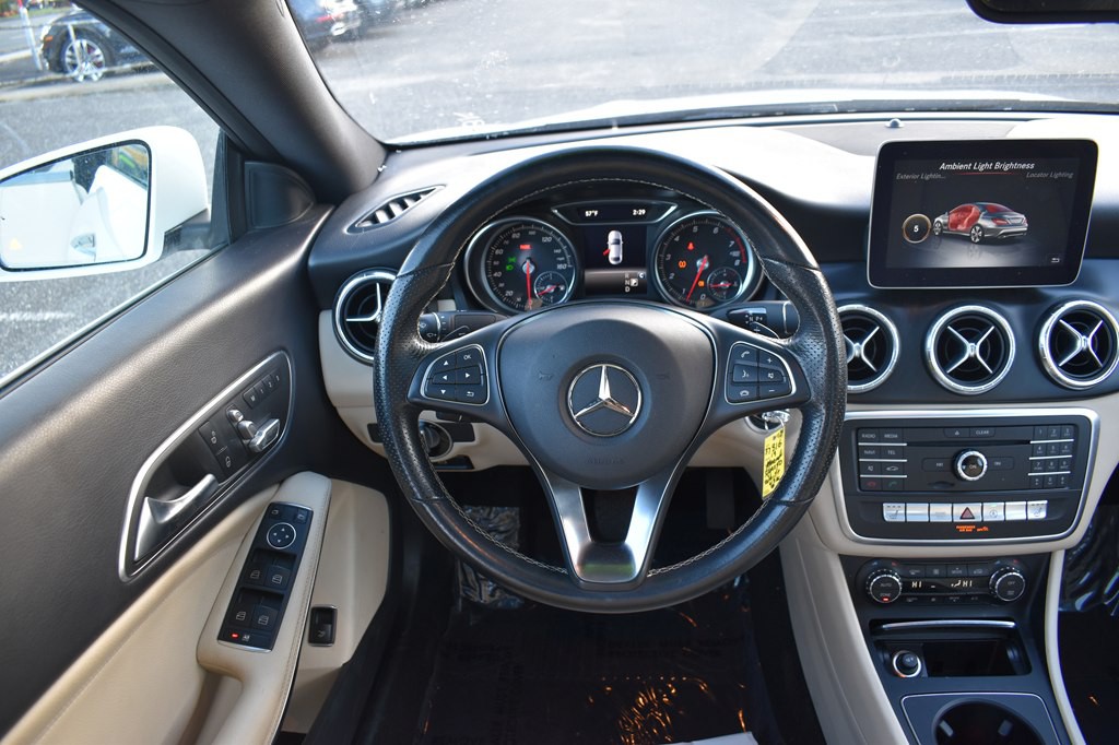 2019 Mercedes-Benz CLA-Class Image 21