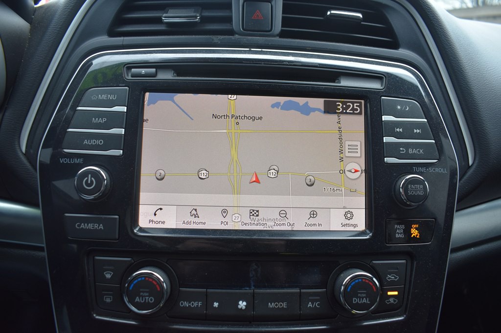 2020 Nissan Maxima Image 16