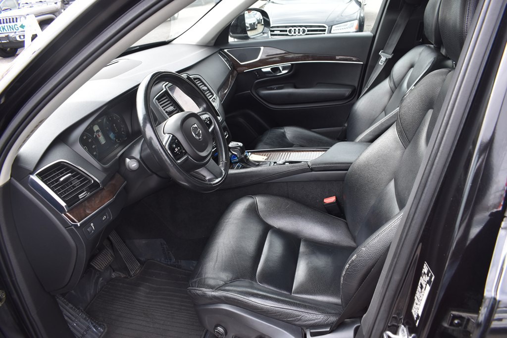 2016 Volvo XC90 Image 10