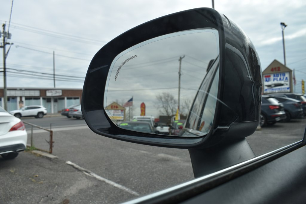 2016 Volvo XC90 Image 13