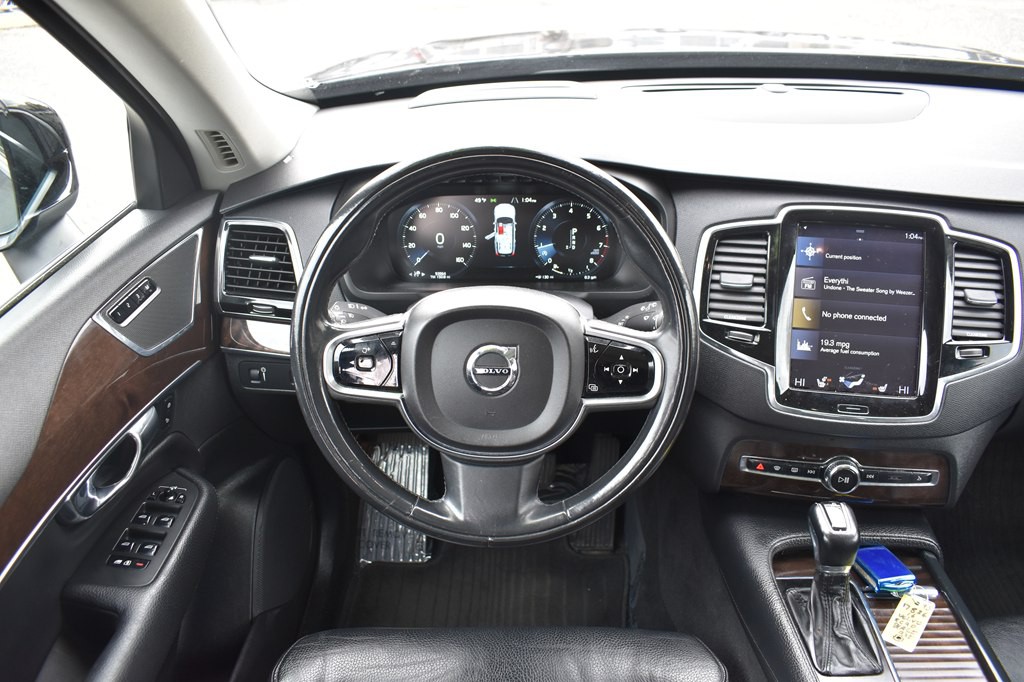 2016 Volvo XC90 Image 27