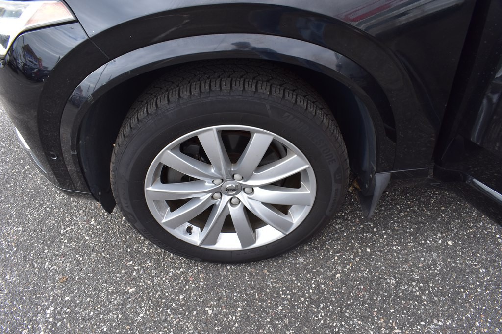 2016 Volvo XC90 Image 31