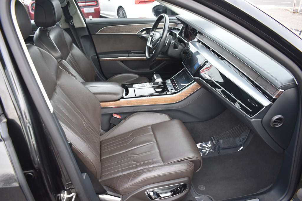 2019 Audi A8 Image 23