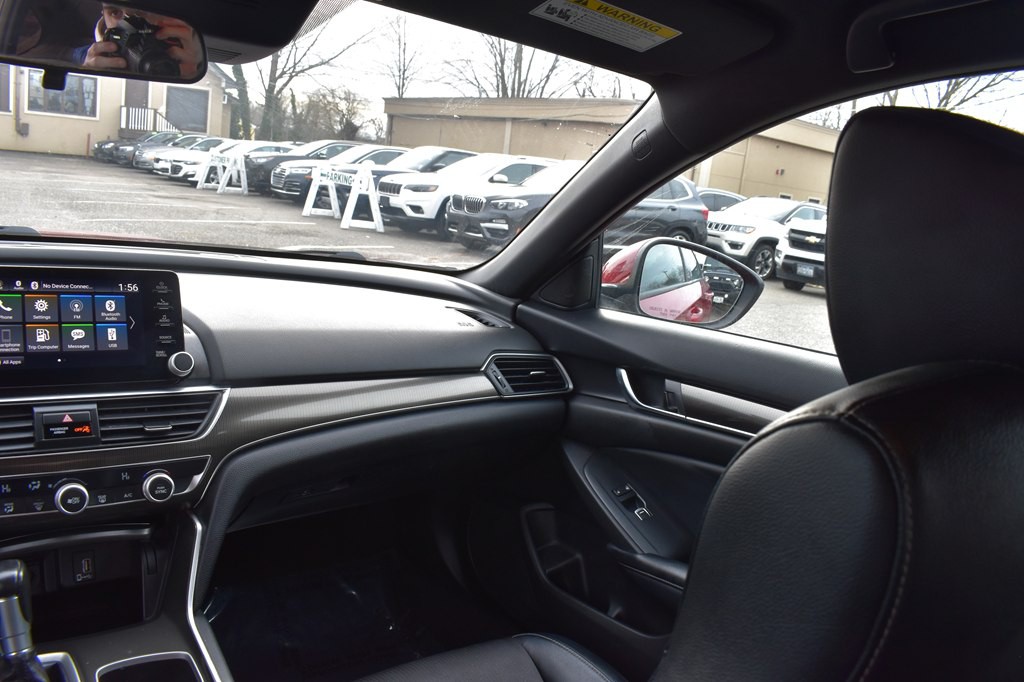 2018 Honda Accord Image 21
