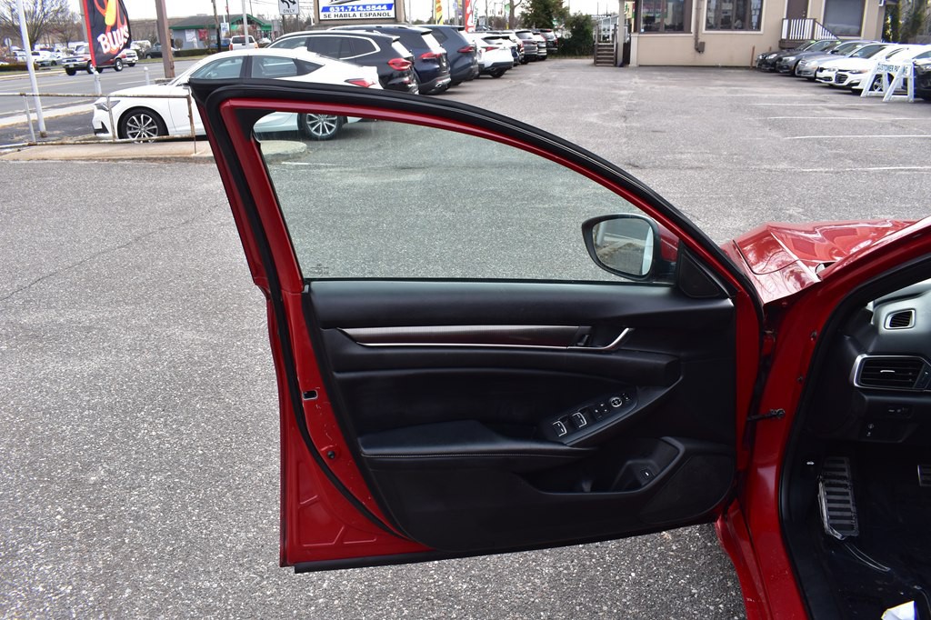 2018 Honda Accord Image 22