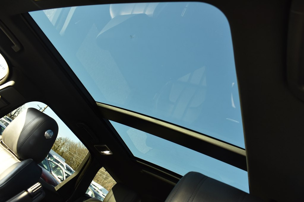 2016 Land Rover Range Rover Sport Image 13