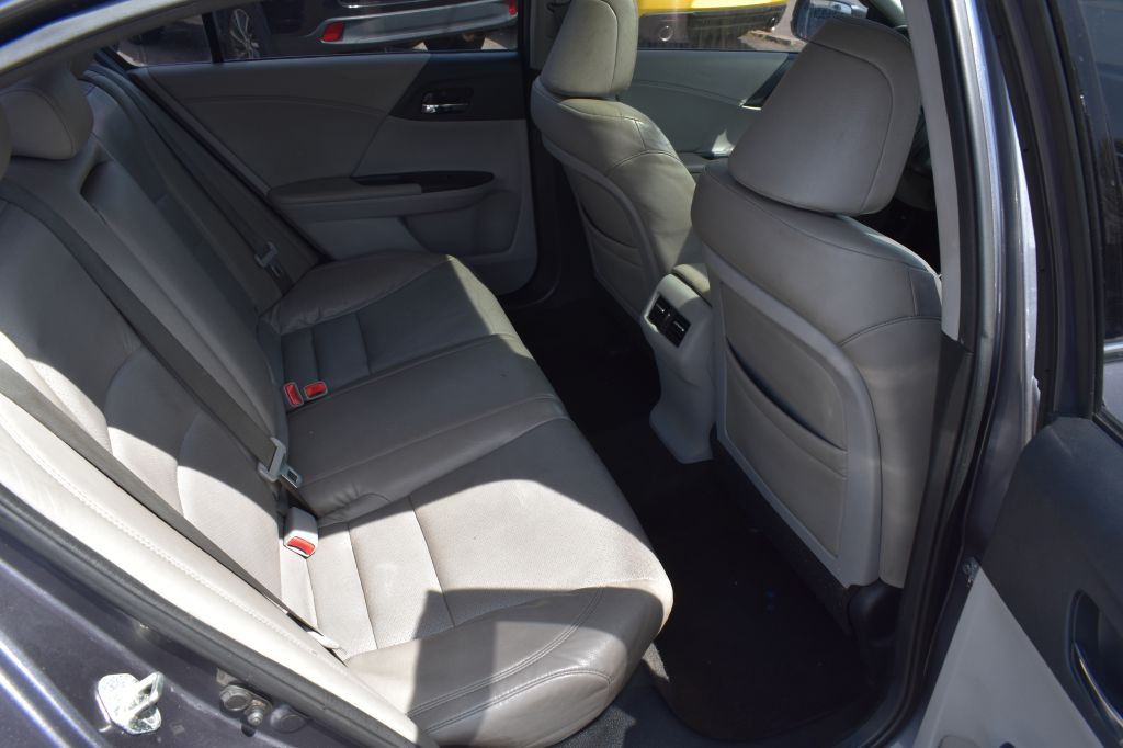 2013 Honda Accord Image 14