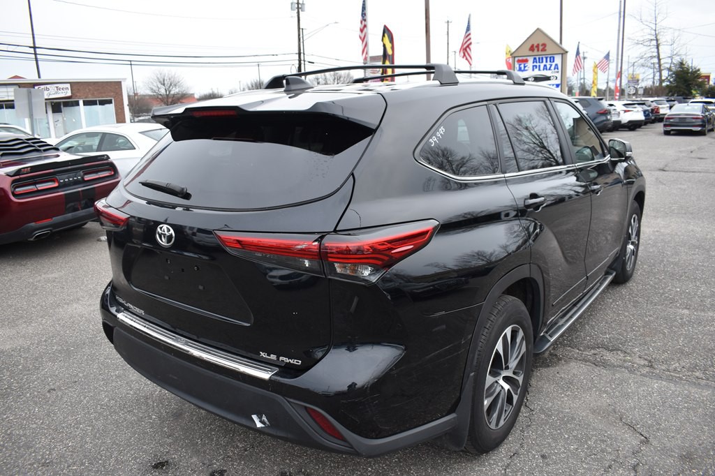 2023 Toyota Highlander Image 8