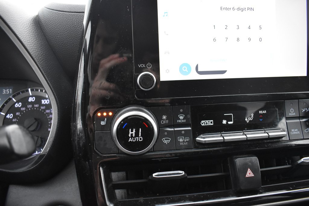 2023 Toyota Highlander Image 16