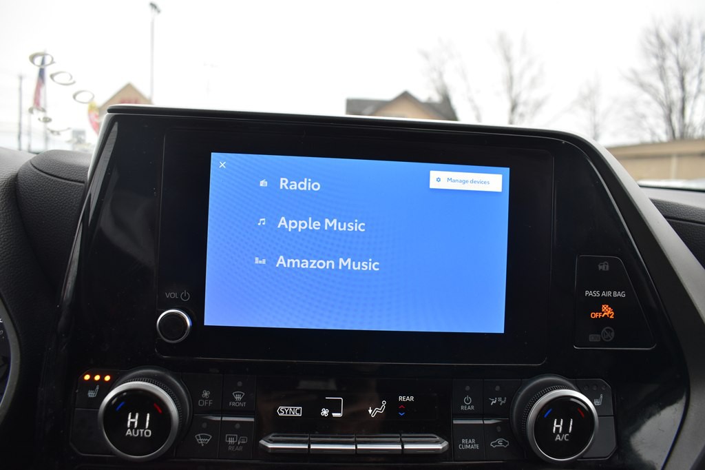 2023 Toyota Highlander Image 18