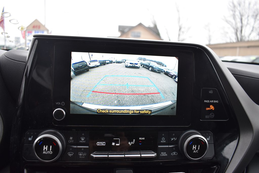 2023 Toyota Highlander Image 19