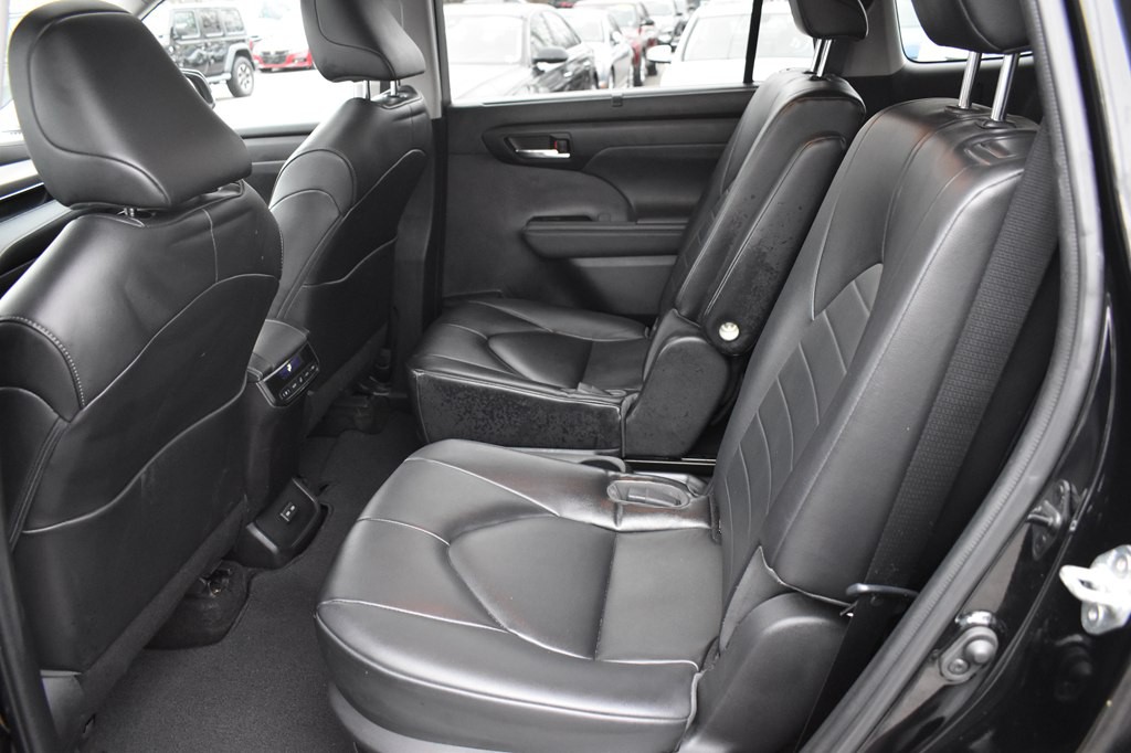 2023 Toyota Highlander Image 20