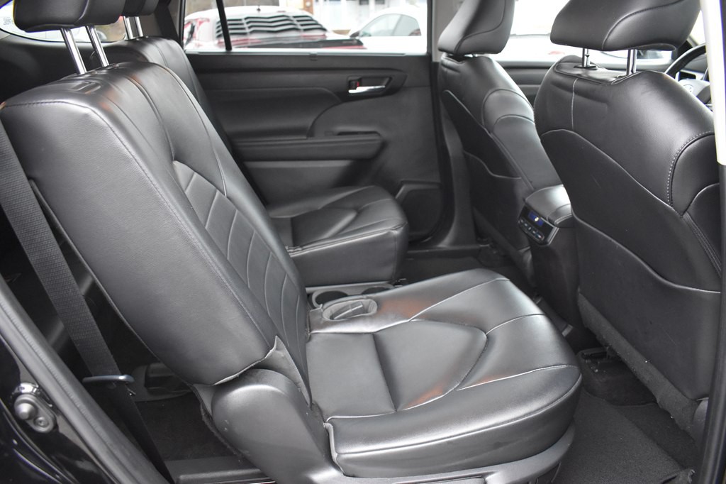 2023 Toyota Highlander Image 23