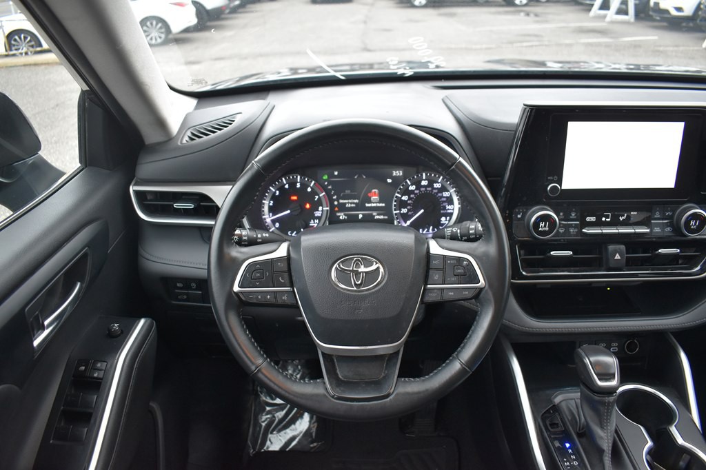 2023 Toyota Highlander Image 25