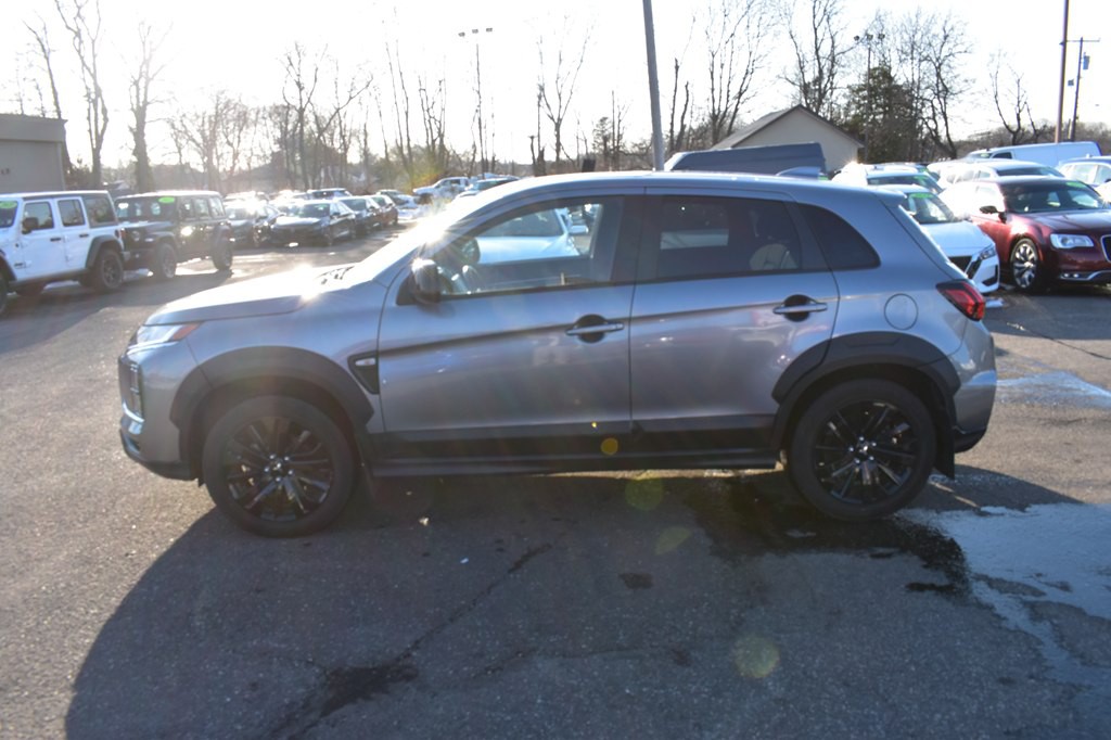 2024 Mitsubishi Outlander Image 5