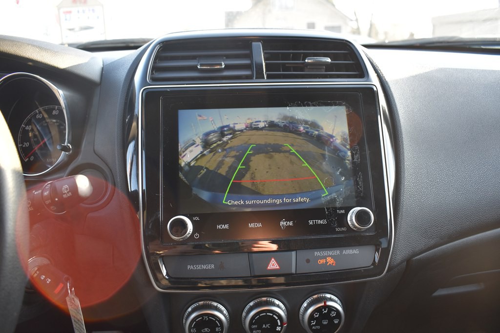 2024 Mitsubishi Outlander Image 14
